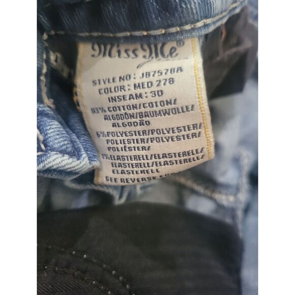 Miss Me Boyfriend Ankle Jeans 27 Womens Low Rise Distressed Skinny Bejeweled - Picture 11 of 11